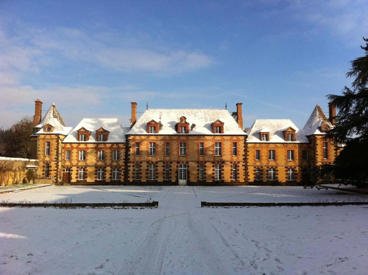 Chateau De La Riviere Bed & Breakfast Pontgouin Exterior photo